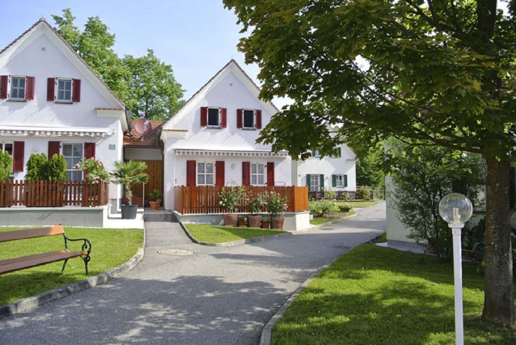 Thermen - Apartment Biodorf Bad Waltersdorf Exterior photo